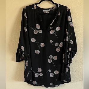 Daniel Rainn black floral v-neck blouse